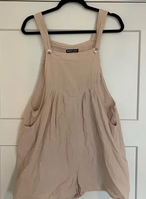 SHEIN Light Tan Sleeveless Jumpsuit thumbnail 1