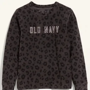 NWT..Old Navy Leopard Print Fleece Top XL thumbnail 1