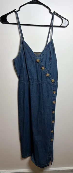 Universal Threads Women's Sleeveless Button-Front Denim Midi Dress thumbnail 1
