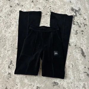 Alo Micro Corduroy High-Waist Winter Break Flare Pants Size XXS in Black thumbnail 2