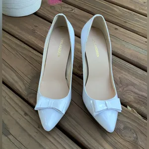 Stylish stiletto heel pump 🌹 White Size 9 thumbnail 8