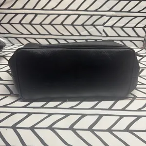 Marc Jacobs Black Tote Bag- straps coming apart thumbnail 2