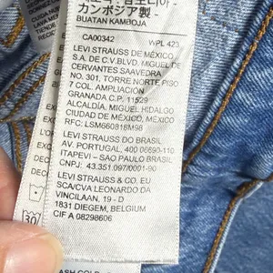 Levis 501 Original Fit Jeans Light Wash Distress High Rise Straight Leg Denim 25 thumbnail 9