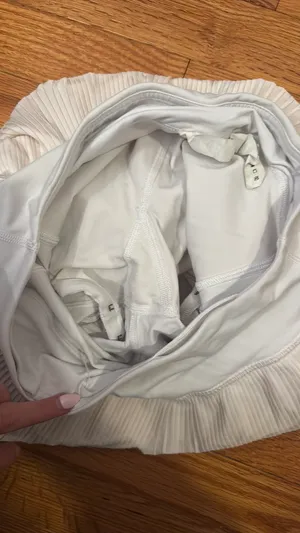 Lululemon Skirt thumbnail 3