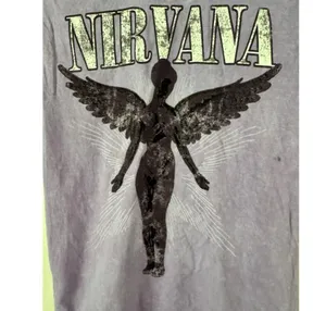 Nirvana Purple In Utero Angel Print Short Sleeve Band T-shirt Women’s Size Small thumbnail 3