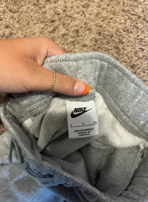 Nike Sweatpants thumbnail 4