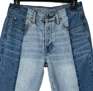 American Eagle SZ 6 Vintage Hi-Rise Cropped Jeans Button-Fly Two-Tone Chewed Hem thumbnail 2