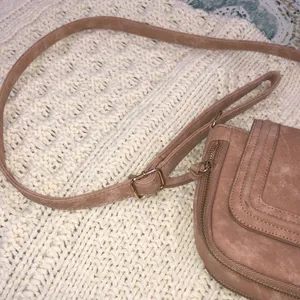 Bloggers favorite tan vegan boho crossbody bag thumbnail 5