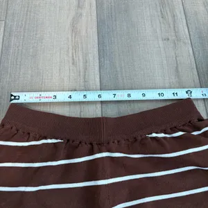 Striped Sweater Sweat Shorts brown‎ white size small thumbnail 3
