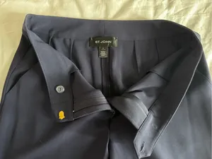 St. John’s Women’s Classic Navy Straight Leg Dress Pants Work US 4 business chic thumbnail 7