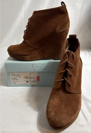 Jessica Simpson JS Catcher Ankle Boots Womens 6.5M Bourbon Oiled Sued 4” Wedge thumbnail 1