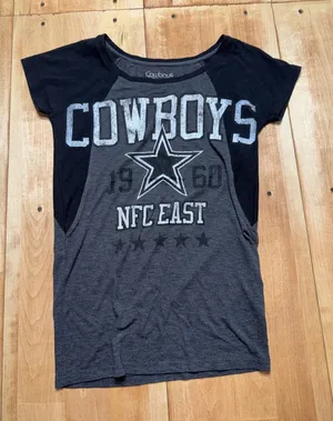 Dallas Cowboys NFL Women's S Short Sleeve‎ Graphic T Shirt NFC East thumbnail 1