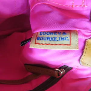 Vintage Dooney & Bourke Black and Brown Nylon Crossbody Bag Shoulder Bag thumbnail 7