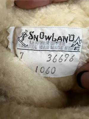 Snowland Vintage 70’s Tan Suede Faux Fur Snow Bunny Eskimo Moccasin Booties thumbnail 9