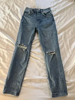 Skinny Jeans thumbnail 1