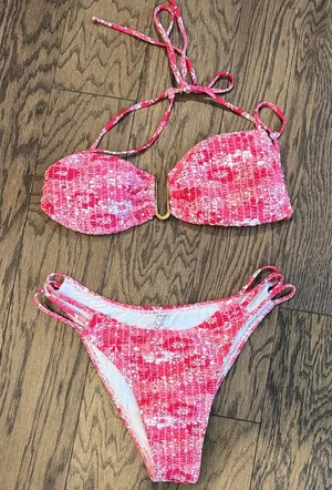 Amazon Pink Textured Bikini Set thumbnail 1