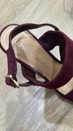 Gibson Latimer Velvet heels thumbnail 3