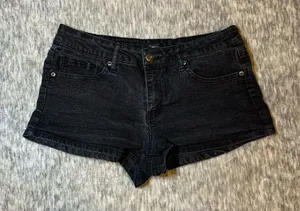 Forever21 black short shorts thumbnail 1