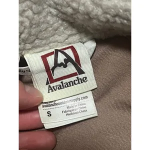 NEW Avalanche Sherpa jacket thumbnail 4
