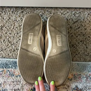 Old Navy women’s shoes thumbnail 4