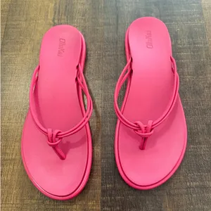 Olukai Pink Flip Flop Sandals Womens Size 8.5 thumbnail 1