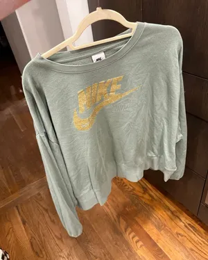 Nike Women's Sweatshirt Light Green gold glitter‎ logo Womens 2XL thumbnail 1