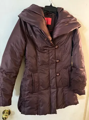 Ivanka Trump‎ Burgundy Puffer Jacket Size XS thumbnail 1