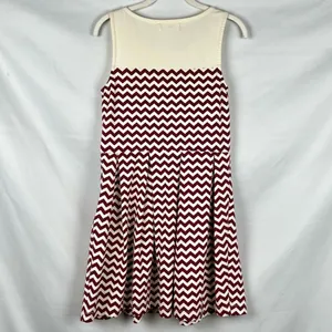 New! NWT Altar’d State Cream Burgundy Chevron Short Sleeve Dress Medium thumbnail 2