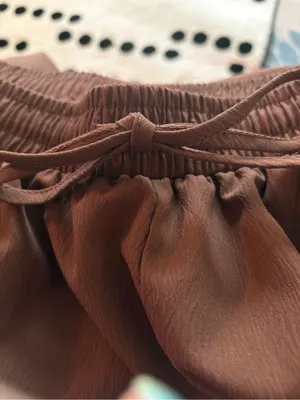 Brown Relaxed Pocket Cropped Pants Size Large thumbnail 4