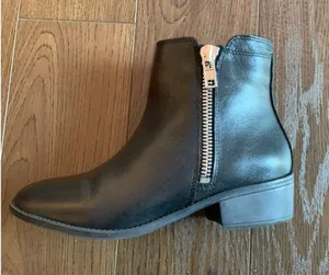 Steve‎ Madden black booties with double zipper thumbnail 1