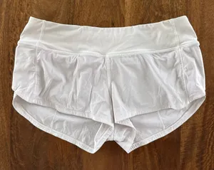 Lululemon White Speed Up Shorts 2.5" Low-Rise size 4 good condition! thumbnail 1