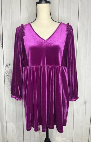 Umgee Women's Velvet Jewel Toned Purple Top Size M Fairy Smocked V-Neck thumbnail 1