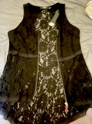 Buckle lace vest thumbnail 1