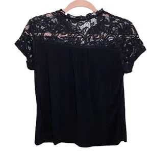Uncommon Job Small Black Lace Yoke Short‎ Sleeve Tie Neck Blouse thumbnail 2