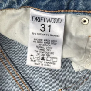 DRIFTWOOD Jeans Blue Ankle Cropped Distressed Denim 31 thumbnail 4