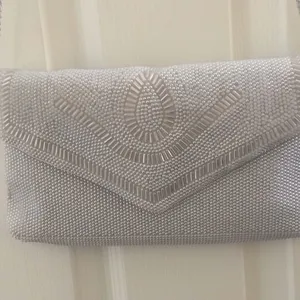 FINAL MARKDOWN Lovely ladies evening purse thumbnail 2