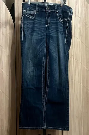 Ariat Blue Flare Wide Leg Jeans with Vintage Appeal thumbnail 8