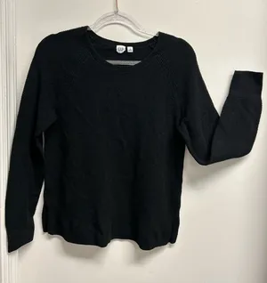 GAP Women's Black Textured Waffle Knit Round Neck Sweater thumbnail 1