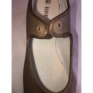 Bloch Ladies Tap Shoes Size 8.5W Maryjane Tan Technotap Flaw thumbnail 4