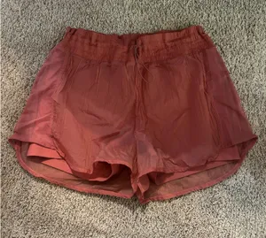 Old Navy Active Shorts thumbnail 1