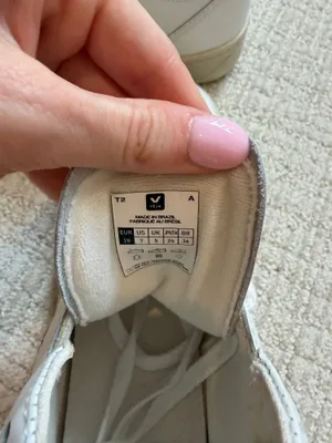 VEJA High-Top Sneakers thumbnail 4