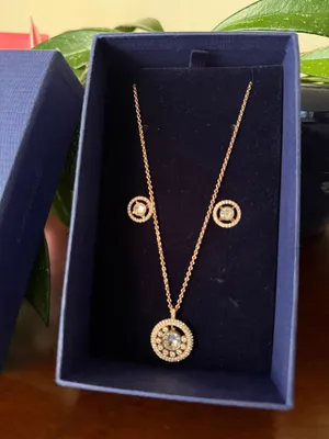 Swarovski Rose Gold Necklace and Earring Set thumbnail 4