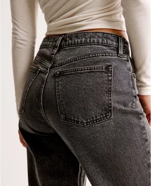 Abercrombie Curve Love Mid Rise 90s Straight Leg Jean thumbnail 8