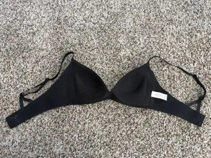 lululemon bra thumbnail 3