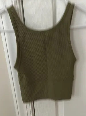 Lululemon Power Pivot Tank thumbnail 2
