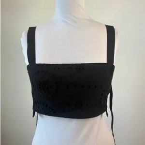 Zara Backless Bandeau Crop Top Black Floral Cutout Embroidered Minimalist XS thumbnail 3