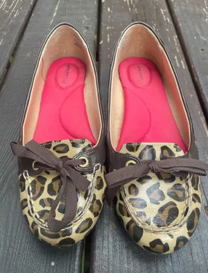 Sperry Top-Sider Women Leopard Print Flats Brown Pink Trim Moc Toe Shoes 9M thumbnail 1
