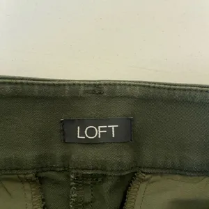 LOFT women’s dark green straight cut jeans pants‎ size 0 hemmed length thumbnail 6