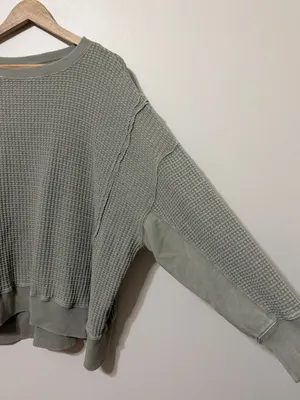 American Eagle Big Hug Waffle Crew Neck Sweatshirt Size Medium Green Big Hug thumbnail 5