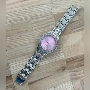 2/$20 Value Watch thumbnail 3